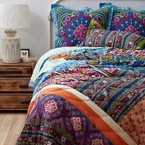 Anthropologie  "Wildfield" Quilt & 2 Euro Shams